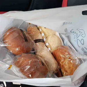 더슬로우베이커리 사진