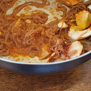 육쌈냉면 사진