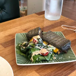 이파리 플레이트 사진