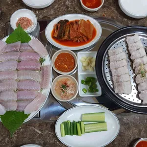 홍헤야 리뷰 사진