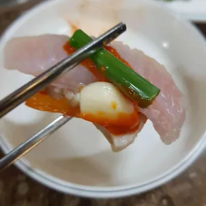 홍헤야 리뷰 사진