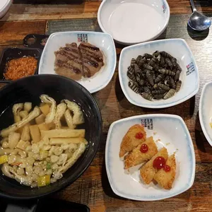 연어랑회랑 사진