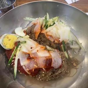 수라냉면 사진