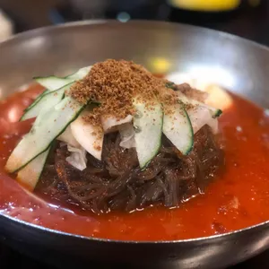 시장냉면 사진