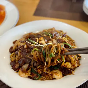 메이탄 사진