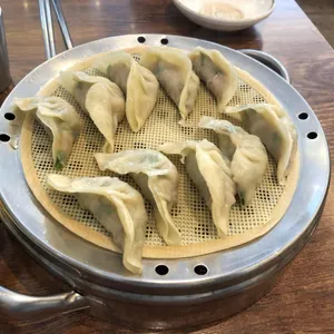 본정 손만두 사진