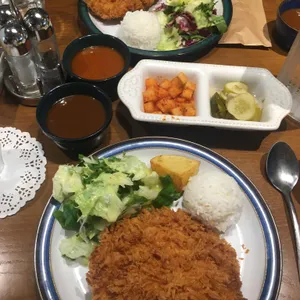 정성돈가스 사진
