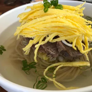 소굴 사진