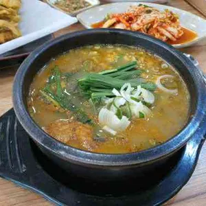 큰집솥밥추어탕 사진