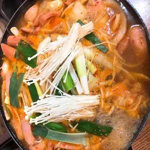 보따리부대찌개 사진