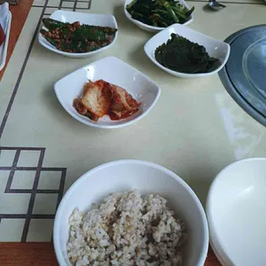 옛날홍두깨손칼국수보쌈 사진