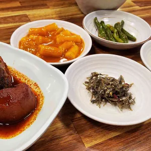 한뚝배기 사진