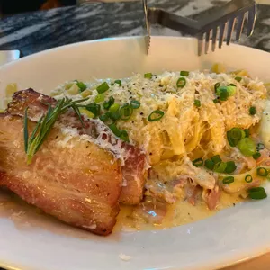 문스 와인 앤 브런치 리뷰 사진