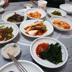 황제능이버섯백숙 사진