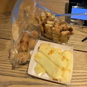 베즐리 리뷰 사진