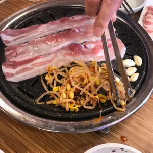 참나무삼겹살 대표 사진