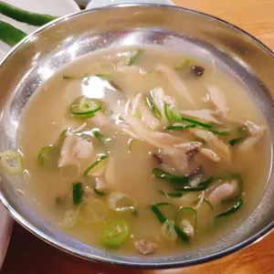 닭이닭 사진