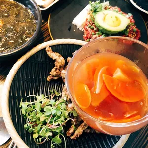 유쾌한접시  사진