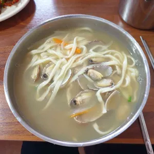 나드리칼국수 사진