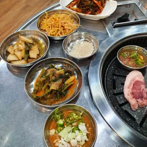 뒷고기랑 막창 사진