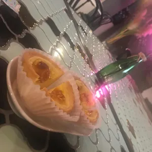 타르트 문 사진