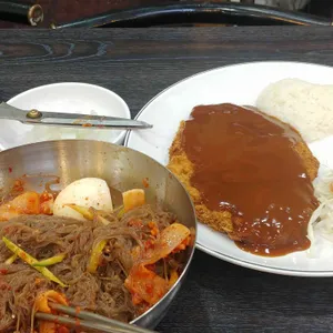 쪼매매운냉면 사진