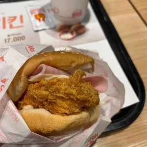 맘스터치  사진