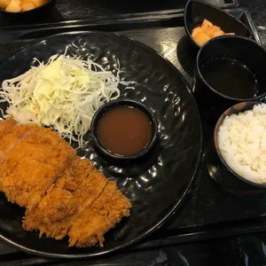 돈까스겸 사진