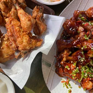 보드람치킨 사진