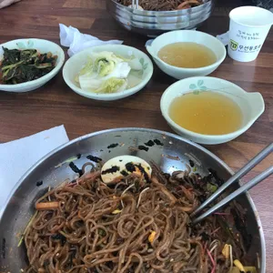 태웅이네막국수 사진