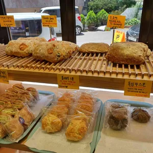 츄이구이브레드 대표 사진