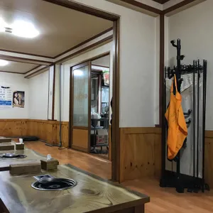 꿀돼지 김치찌개 리뷰 사진