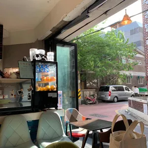 카페 오늘 리뷰 사진