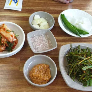 박혜경 밀양돼지국밥 사진