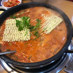 석기정돌솥부대찌개 사진