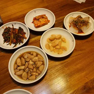 오가고 사진