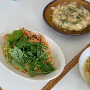 로라 리뷰 사진