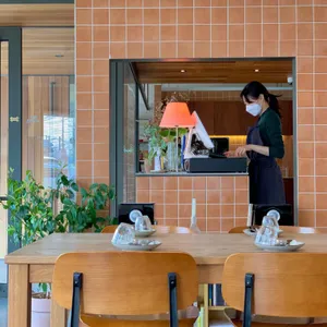 로라 리뷰 사진