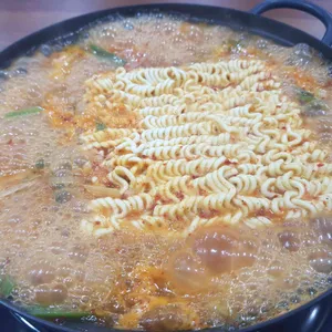 토박이부대찌개 사진