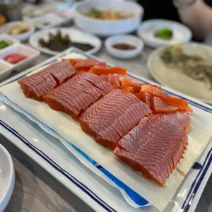 소나무집 사진