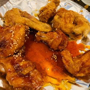 피엘씨치킨 사진