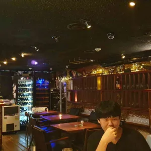 브릭 리뷰 사진