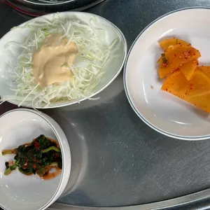 양푼이돈사랑 묵은지 탕찜 사진