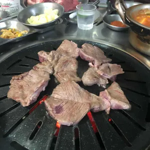 돼지까 사진