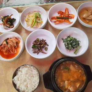 하늘재식당 사진