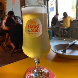 핸드앤몰트 브루 랩 사진