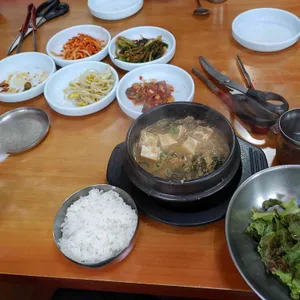 서초청국장 사진