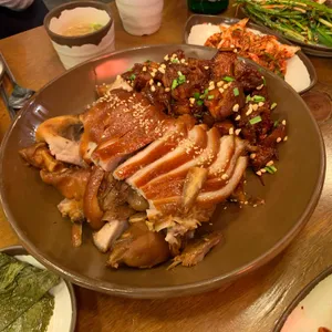가장맛있는족발 사진