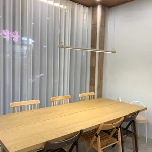 더코너 리뷰 사진