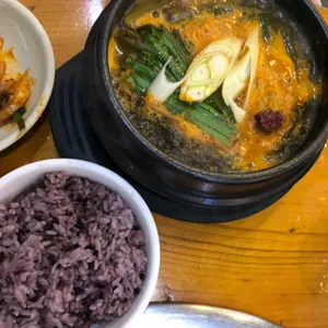천마장작불쉼터고기 사진